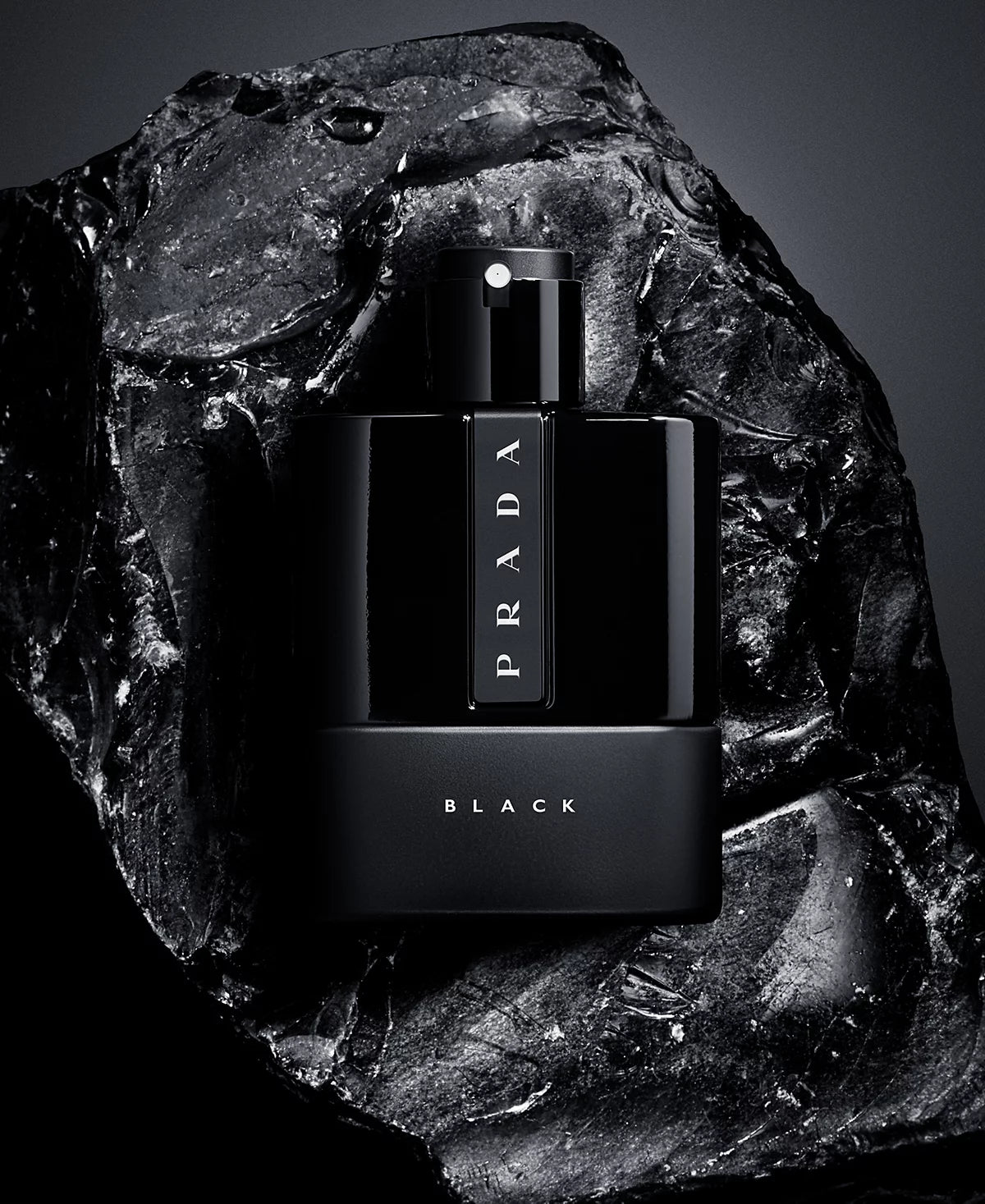 Prada Luna Rossa Black